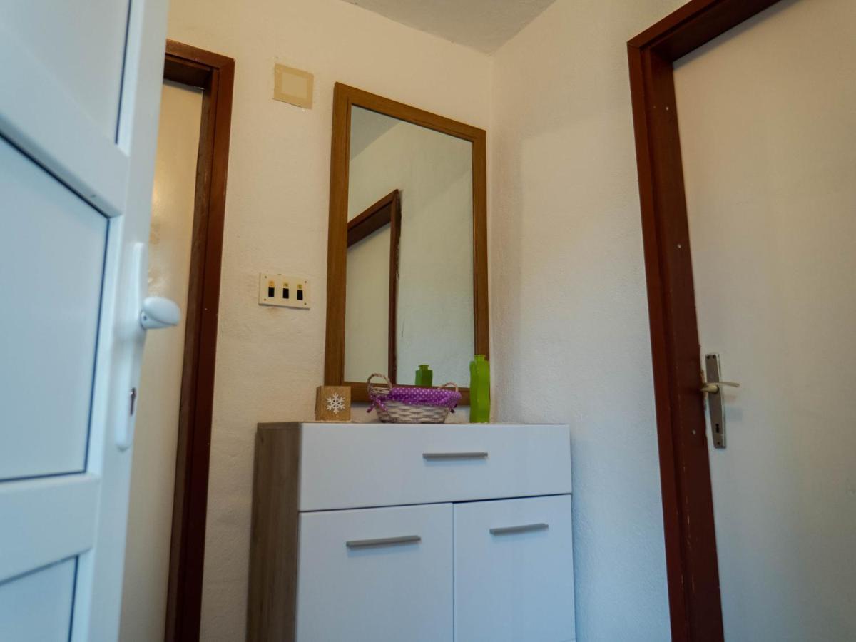 Apartment Village House Ravno 外观 照片